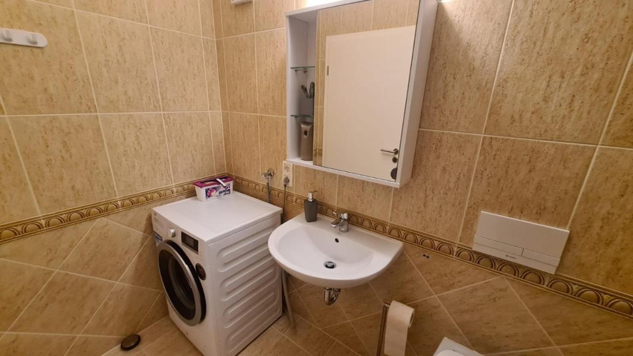 Apartmán Apartament Mirubias Brašov Exteriér fotografie