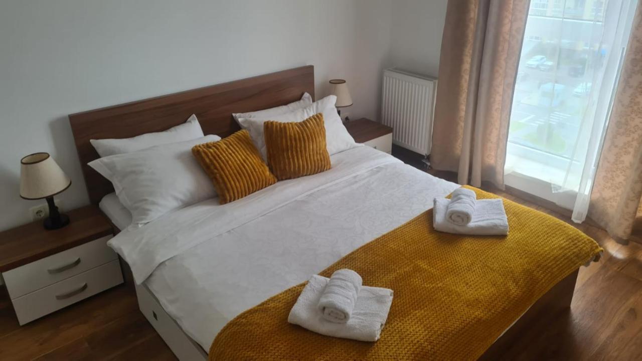 Apartmán Apartament Mirubias Brašov Exteriér fotografie